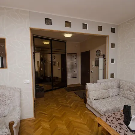 Appartamento On Bulvare Muljavina 5 Minsk